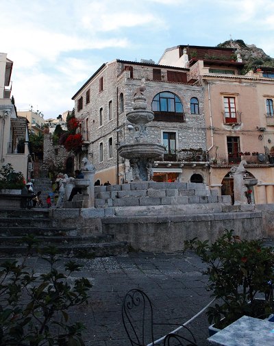 Duomo di Taormina centro